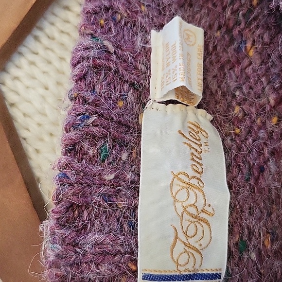 Vintage purple sweater Warm, Cute & Good condition. - Picture 4 of 5